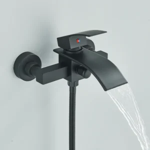 Robinet de baignoire cascade avec douchette